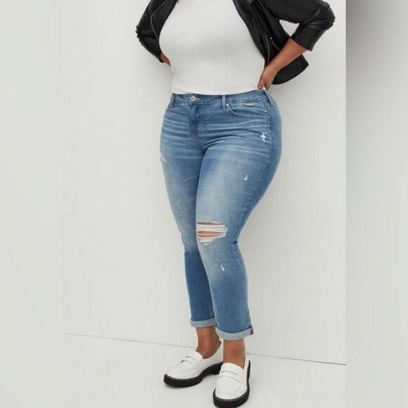 torrid Denim - Torrid Boyfriend Straight Vintage Stretch Jeans Size 18R